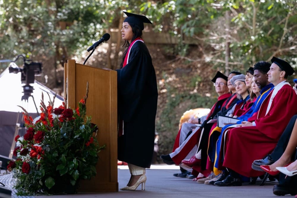 Dubai Scholars alumna Lamya Butt speaks at Stanford University